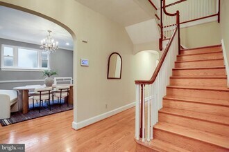 2739 Chesapeake St NW in Washington, DC - Building Photo - Building Photo
