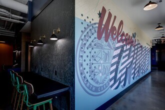 Alton Optimist Park in Charlotte, NC - Foto de edificio - Building Photo