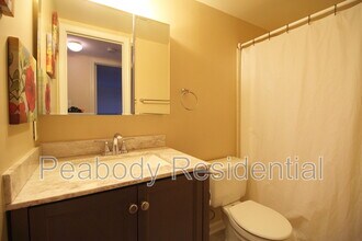 3186 Cantrell Ln in Fairfax, VA - Foto de edificio - Building Photo