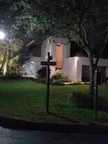 11843 SW 79th Terrace in Miami, FL - Building Photo