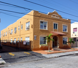 826 SW 6th St in Miami, FL - Building Photo - Building Photo