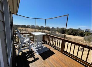 5104 W Cleek Ct in Nags Head, NC - Building Photo - Building Photo