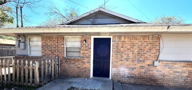 1507 Avenue T in Lubbock, TX - Building Photo - Building Photo