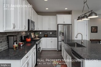 275 Anderson Dr in Fredericksburg, VA - Building Photo - Building Photo