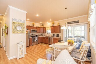 29 Burr Hill Dr in Berlin, MD - Building Photo - Building Photo