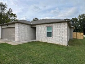 507 E Mississippi St in Beebe, AR - Building Photo