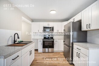 6973 Shoreline Dr in Delton, MI - Building Photo - Building Photo