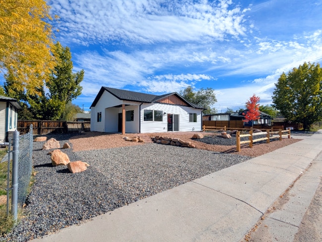 317 W Ouray Ave in Grand Junction, CO - Building Photo - Building Photo