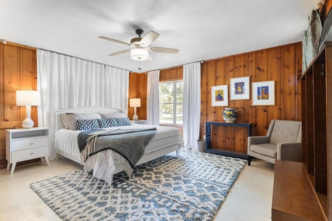 200 Woodcreek Dr in Wimberley, TX - Building Photo - Building Photo