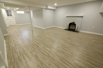 6116 Edlynne Rd in Baltimore, MD - Building Photo - Building Photo