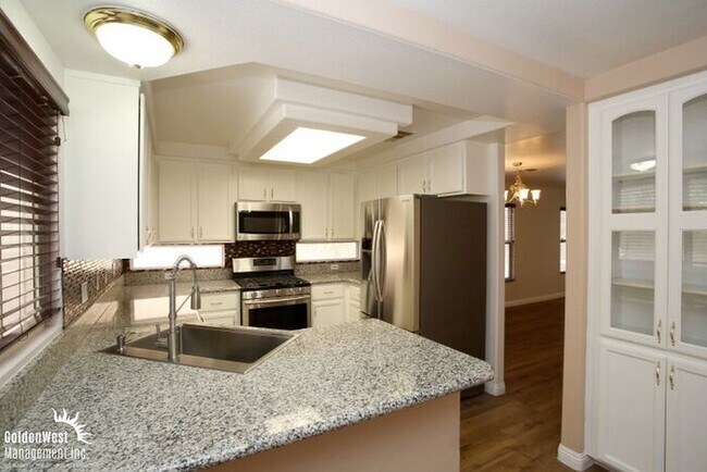 property at 9491 Encanto Cavern Ct