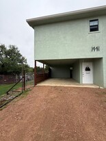 1441 Hidden Acres Rd in Kerrville, TX - Building Photo