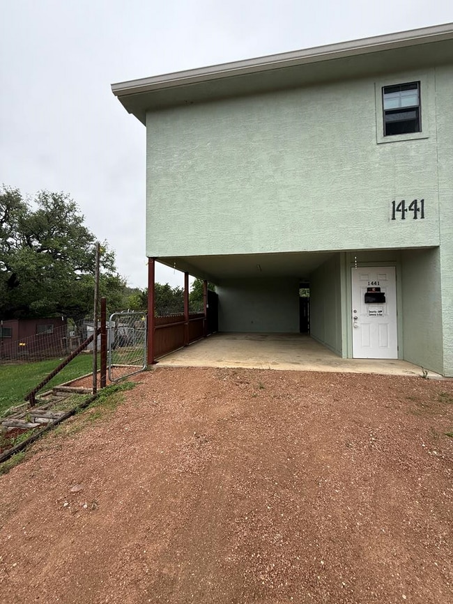 property at 1441 Hidden Acres Rd