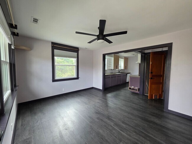 408 Cottonwood Dr in Nashville, TN - Foto de edificio - Building Photo