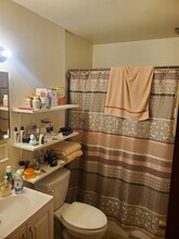 2400 S 92nd St in West Allis, WI - Building Photo - Building Photo