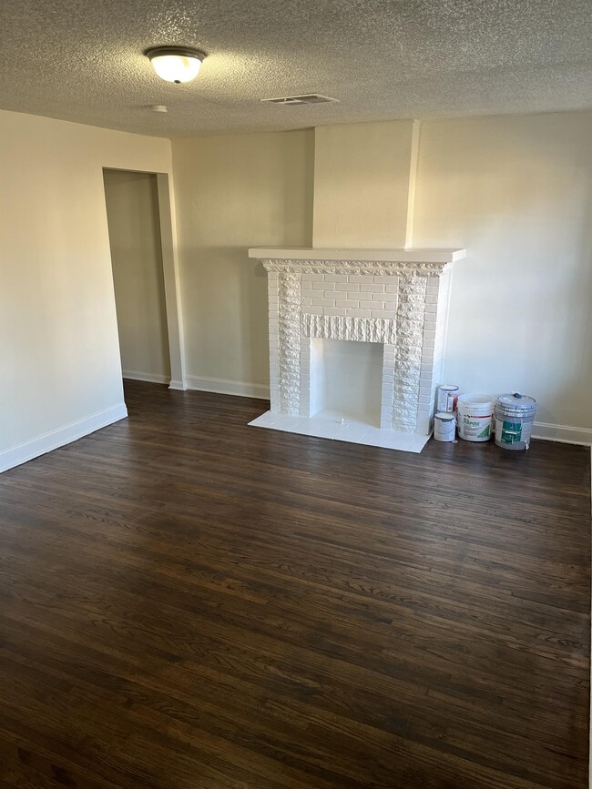 property at 1627 N Denver Ave