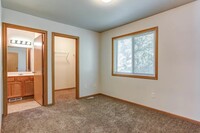 Conifer Creek Townhomes in Allendale, MI - Building Photo - Building Photo