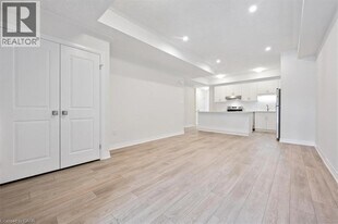 151 REVERIE Wy in Kitchener, ON - Building Photo