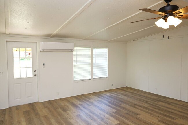 345 Miller St in Ray City, GA - Building Photo - Building Photo