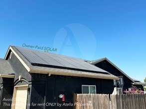 912 Apple Ave in Lemoore, CA - Building Photo - Building Photo