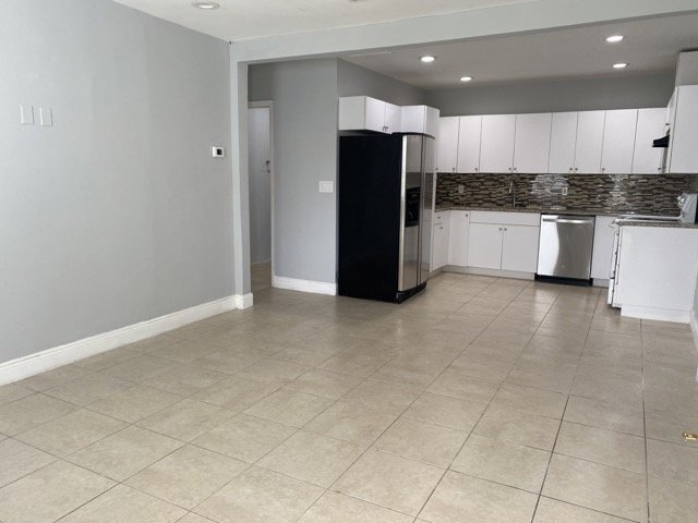 2911 NW 29th Terrace in Oakland Park, FL - Building Photo - Building Photo