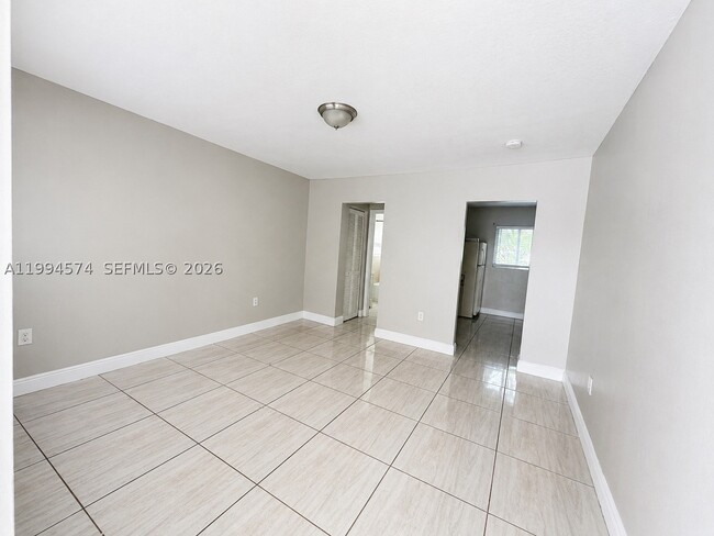 property at 1920 Washington 3