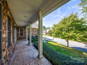 51 Driftstone Cir in Arden, NC - Building Photo - Building Photo