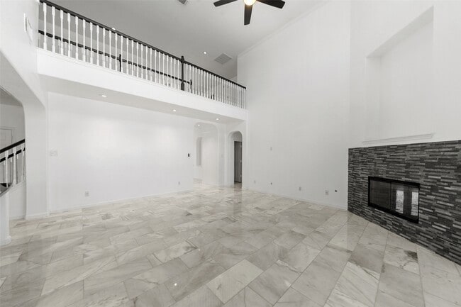 property at 1922 Lake Grayson Dr