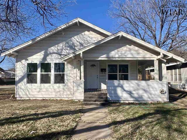 property at 1814 Pearl Ave