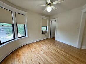 2205 W Grace St in Chicago, IL - Building Photo - Building Photo