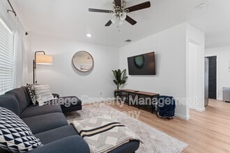 338 Tomrob Dr in San Antonio, TX - Building Photo - Building Photo