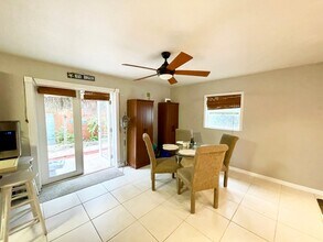 1282 Jimmy Buffett Mem Hwy in Satellite Beach, FL - Building Photo - Building Photo