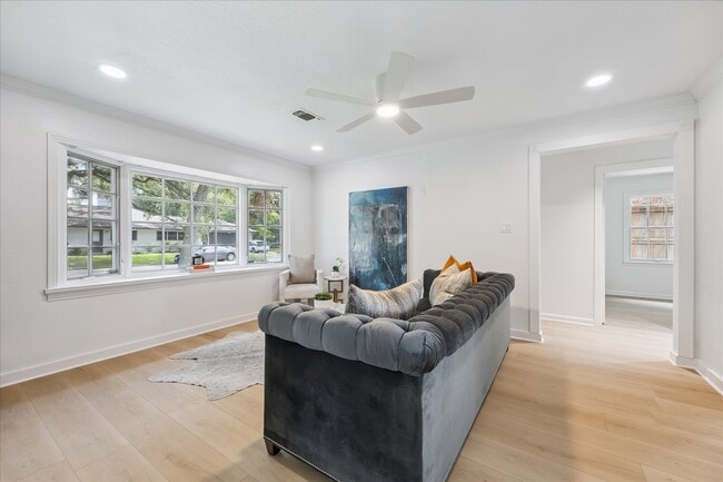 property at 3726 Las Palmas St