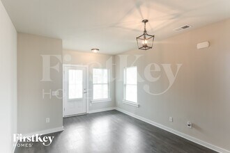 30 Co Rd 1702 in Cullman, AL - Foto de edificio - Building Photo