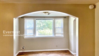 301 SE 5th St in Lee's Summit, MO - Building Photo - Building Photo