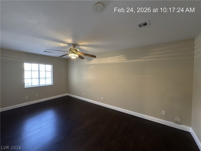 property at 7442 Kings Wharf Ln