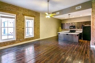 Printing Press Lofts in Montgomery, AL - Foto de edificio - Building Photo