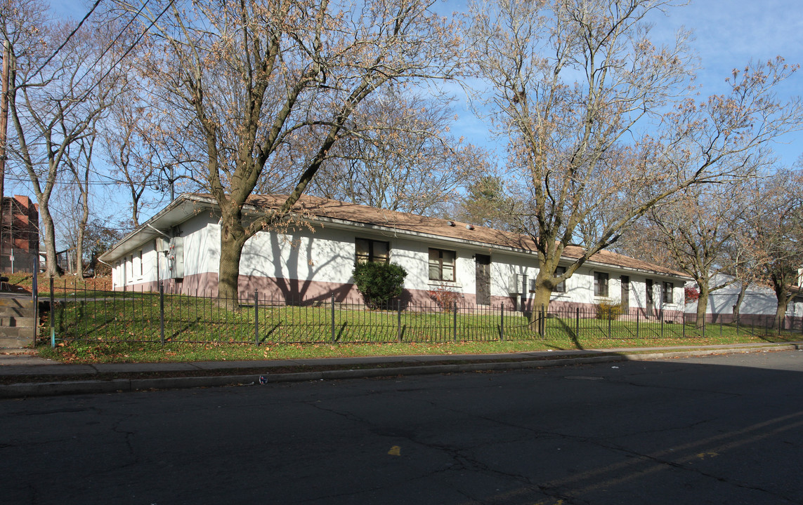 507-533 Garden St in Hartford, CT - Building Photo