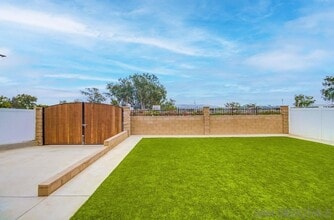 1731 Tremaine Way in San Diego, CA - Building Photo - Building Photo