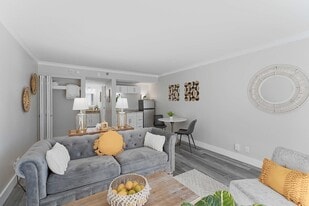 Alta Apartments in Colorado Springs, CO - Building Photo