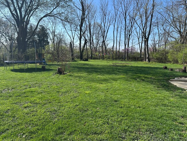 4834 Sheller Ave in Dayton, OH - Building Photo - Building Photo