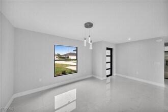 1829 NW 7th Pl in Cape Coral, FL - Building Photo - Building Photo