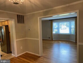 8008 Leyton Pl in West Springfield, VA - Building Photo - Building Photo