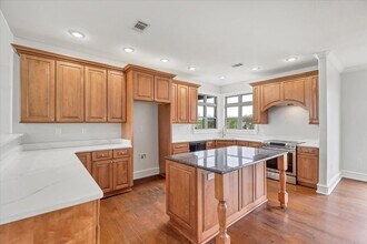 4217 Lochmoor Cir in Jonesboro, AR - Building Photo - Building Photo
