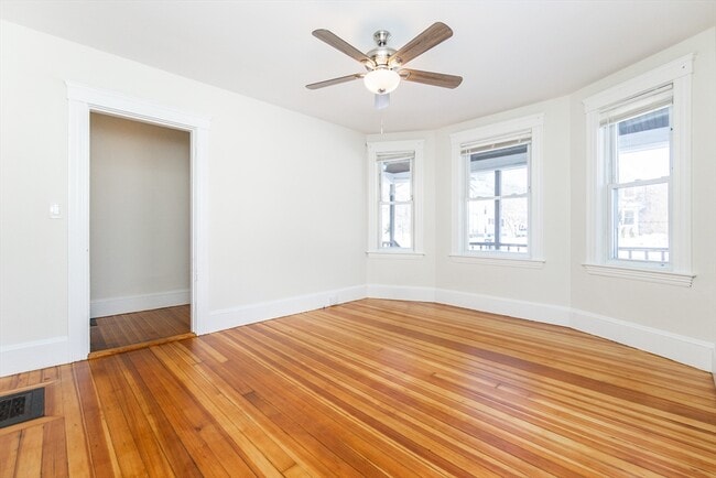 359 Concord St in Framingham, MA - Building Photo - Building Photo