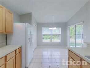 31137 Chatterly Dr in Wesley Chapel, FL - Building Photo - Building Photo