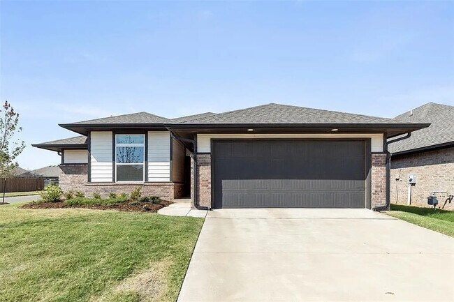 9101 Poppey Pl in Yukon, OK - Building Photo - Building Photo