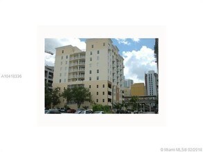 115 SW 11th St-Unit -903 in Miami, FL - Building Photo - Building Photo