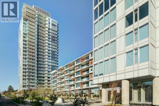 8031 Nunavut Ln in Vancouver, BC - Building Photo - Building Photo