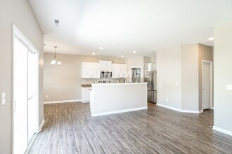 9531 Weikert Rd in Charlotte, NC - Foto de edificio - Building Photo